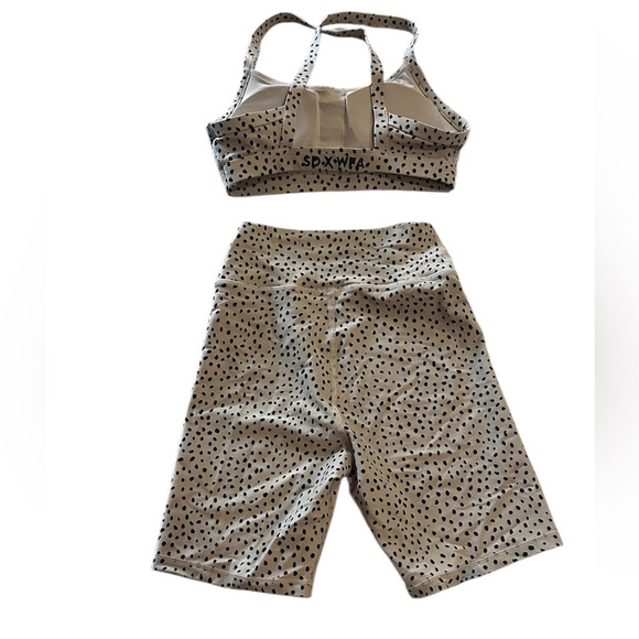 White Fox Set - Picture 6 of 11